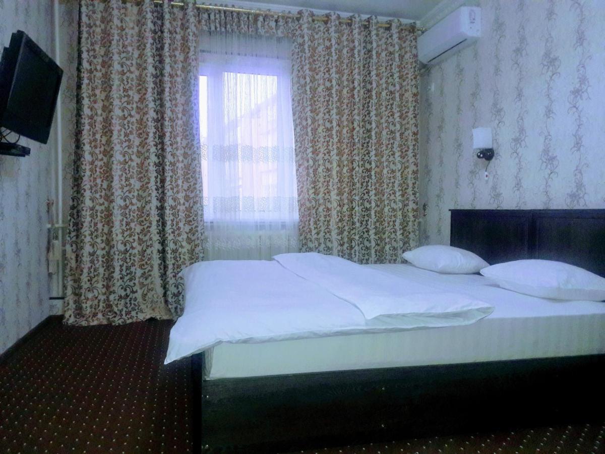 Manzur Apartment Fergana Exterior foto